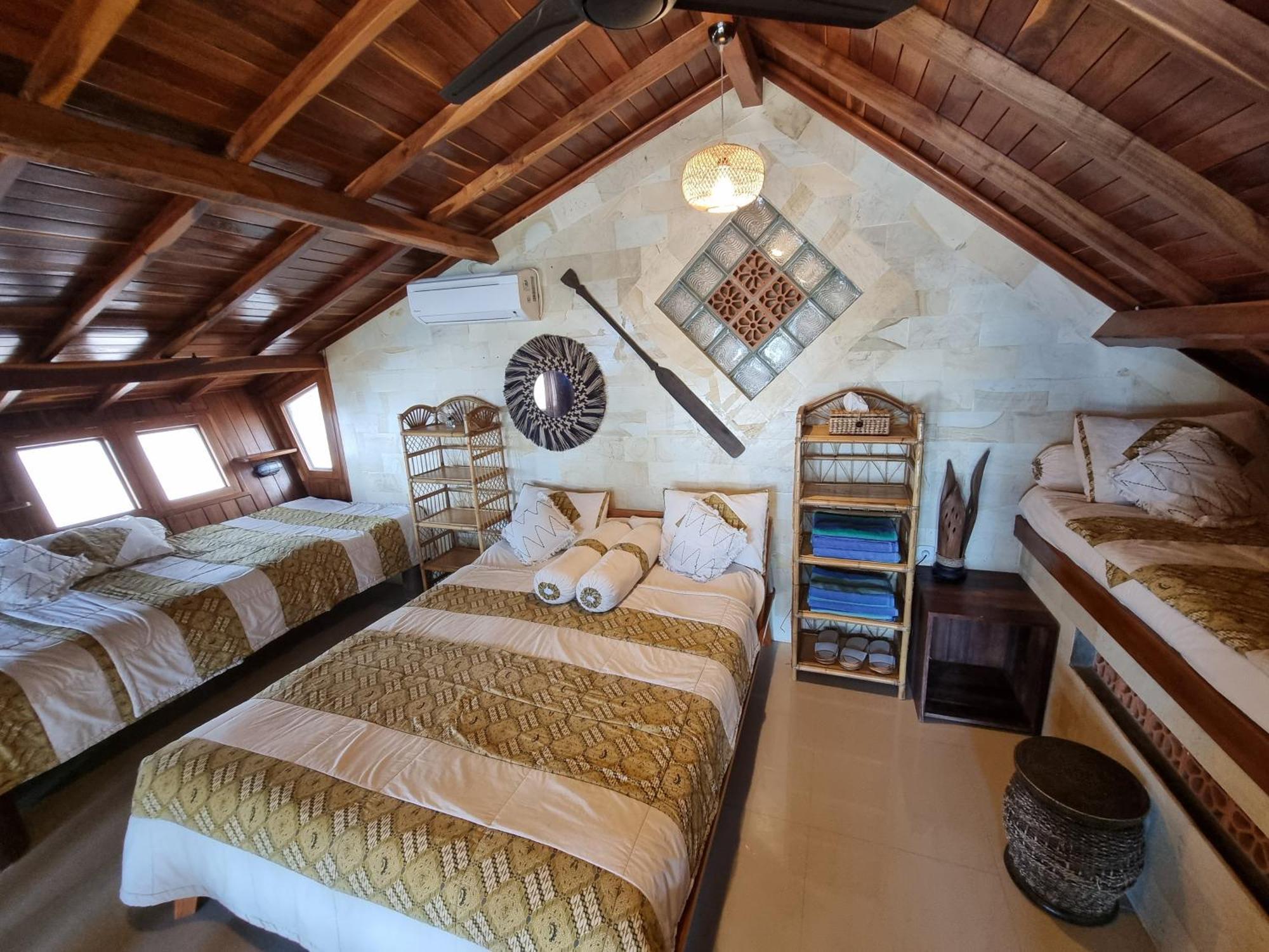 Istana Ombak Eco Resort Pacitan Eksteriør billede