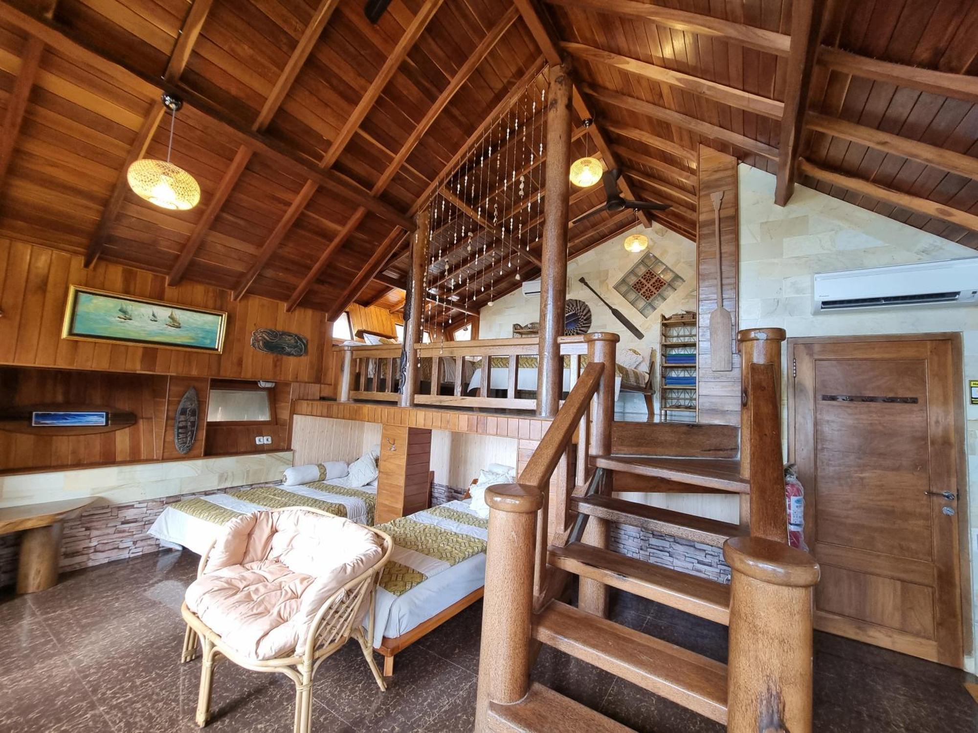 Istana Ombak Eco Resort Pacitan Eksteriør billede